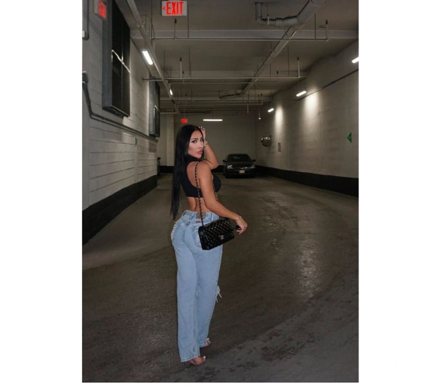 Escorts South Yorkshire Sheffield - Photos for Julhy NEW IN TOWN ❤️‍🔥💯 FESTIVE GIRL.