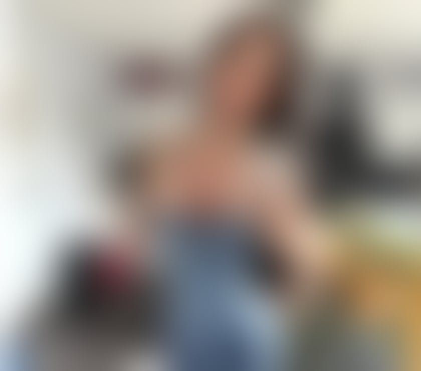 Escorts Surrey Spelthorne - Photos for Hot Thai TS Sammy in Sunbury-On-Thames.100% Real Pics!