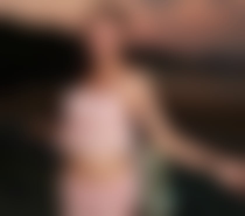 Escorts Surrey Spelthorne - Photos for Hot Thai TS Sammy in Sunbury-On-Thames.100% Real Pics!