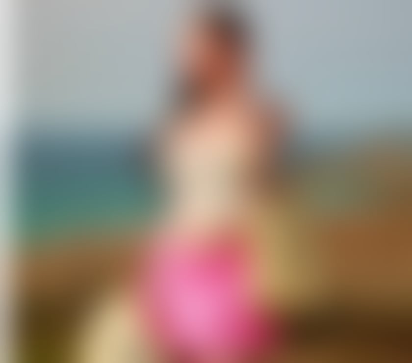 Escorts Surrey Spelthorne - Photos for Hot Thai TS Sammy in Sunbury-On-Thames.100% Real Pics!