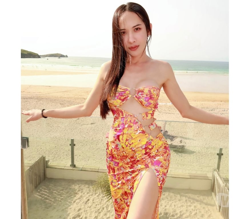 Escorts Surrey Spelthorne - Photos for Hot Thai TS Sammy in Sunbury-On-Thames.100% Real Pics!
