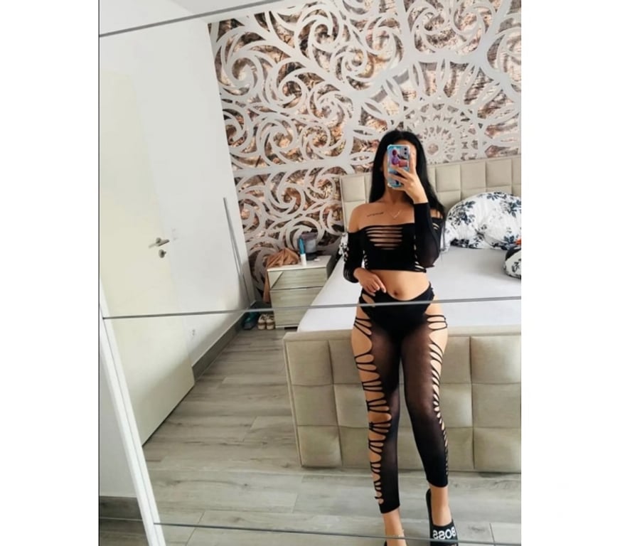 Escorts South West London Tooting Broadway - South West London - Photos for 🔞giulia 💋💯% Parrty New best GIRL ❤️🌹SEXY