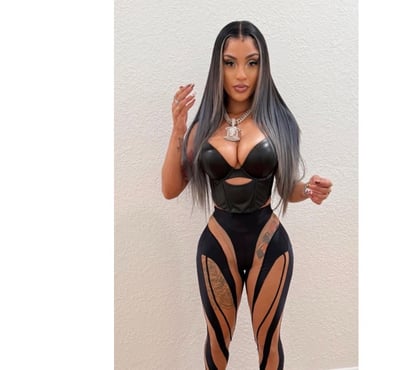  Escorts Forest Hill South East London - Photos for 🍭 SWEET & FIREY KAROL 🍭 OWO ✨🌸💋