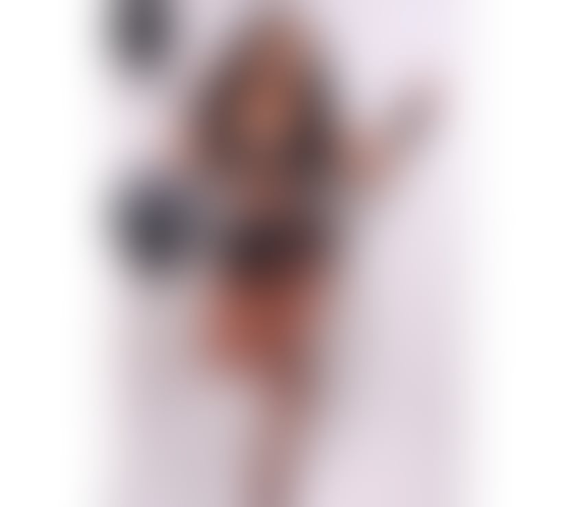 Photos for MEL🇧🇷 PARTY GIRL 🎉 NEW IN TOWN