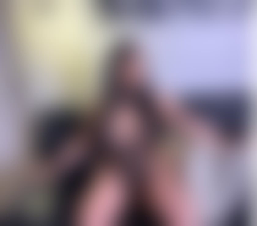 Escorts Kingsdown Bristol - Photos for Laura Sweet Latina girl 🥵 party 🎉 no rush