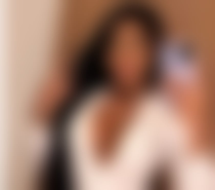 Photos for Aline Honey 🍑🍯