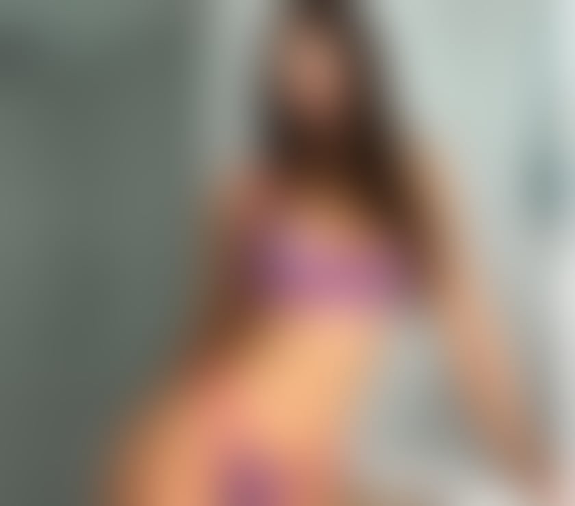 Escorts South Yorkshire Sheffield - Photos for Julia 🥰NEW IN TOWN💯20 YEARS REAL 🇧🇷