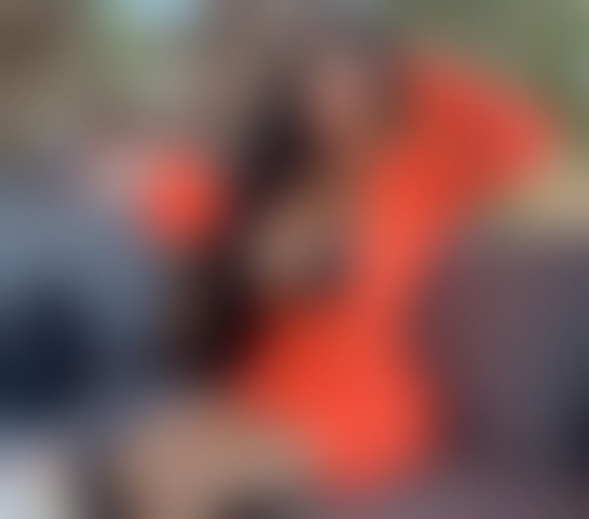 Escorts South West London Kingston upon Thames - Photos for Ariana🍑Party girl 🥂Wet and horny 💦