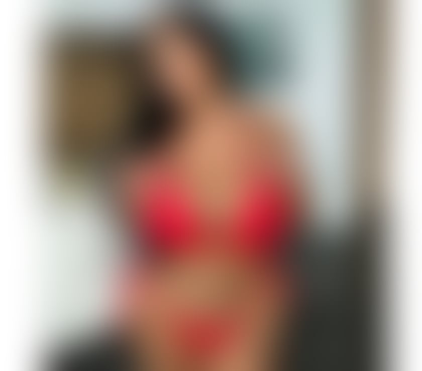 Escorts South West London Kingston upon Thames - Photos for Ariana🍑Party girl 🥂Wet and horny 💦