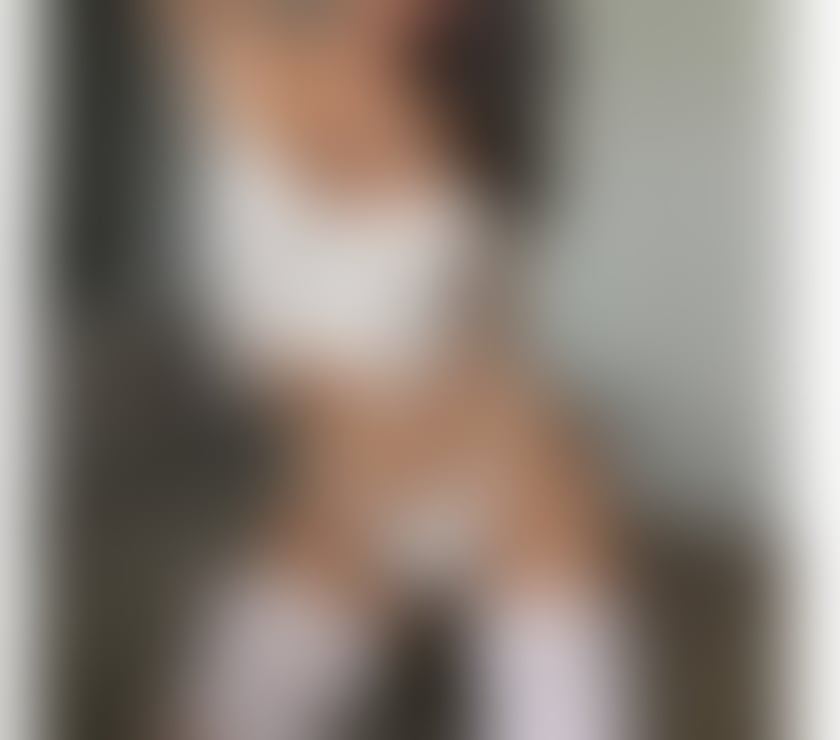 Escorts Lancashire Preston - Photos for Larissa Latina 100% 💯 discreet and slim