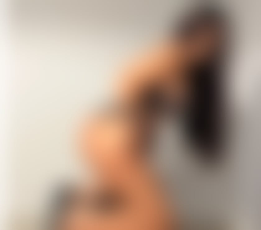 Escorts West Yorkshire Leeds - Photos for Julia Brazilian 🇧🇷 bestservice ✨ party girl 🥂