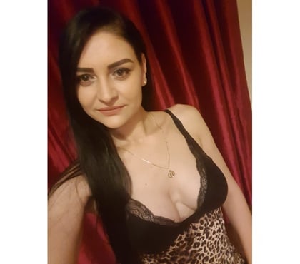 Escorts Guildford Town Centre Guildford - Photos for HELLO👋HERE IT’S HOOT GIRL 🥰 100% REAL PIC'S ‼️