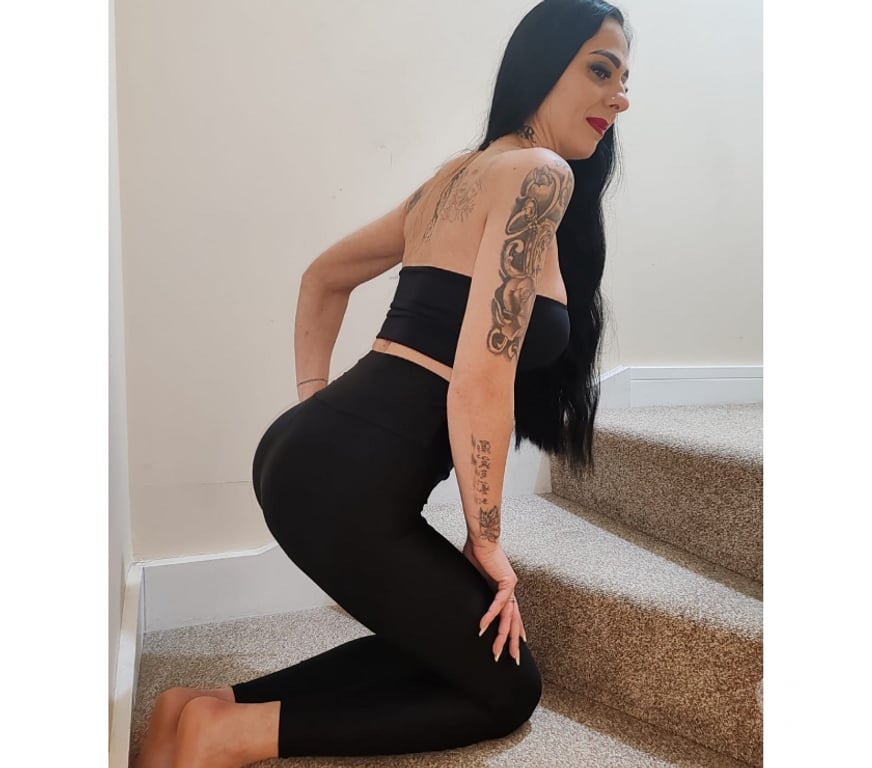 Escorts Surrey Guildford - Photos for I'm Maya NEWin town‼️GENIUSES PIC'S 💯