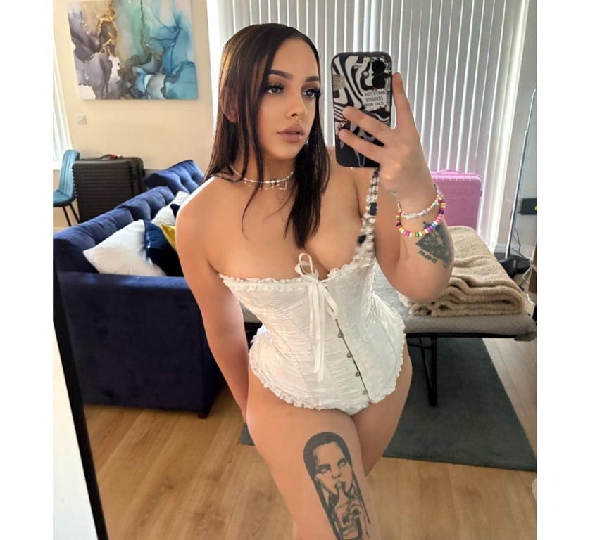 Escorts South East London Bromley - Photos for VICKY🇧🇷GFE🫦PARTY GIRL💃NO RUSH 🧭