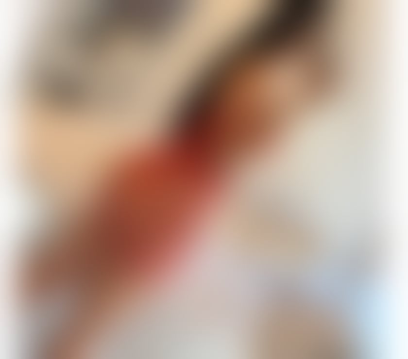 Escorts and Massages Victoria Central London - Photos for Karol. TANTRIC massage - mutual touching