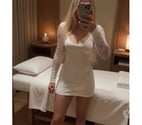 Sarah TANTRIC massage - mutual touch