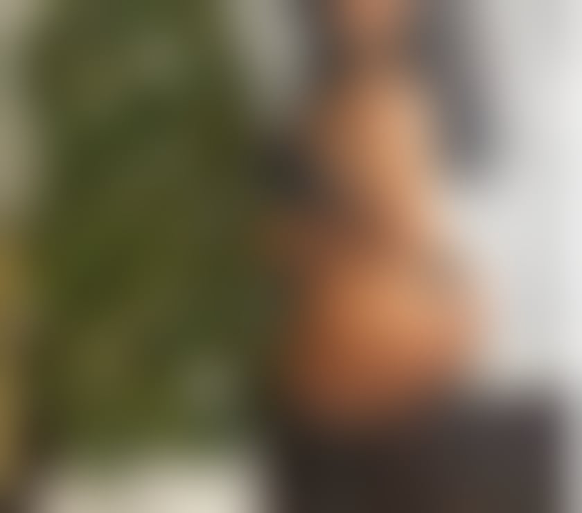 Escorts and Massages Gidea Park Havering - Photos for PARTY EBONY 🍫BIG BOOBS 💥IN ROMFORD