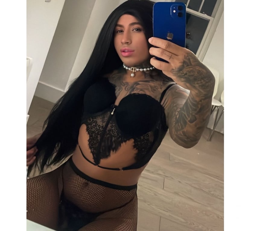 Trans Escorts Buckinghamshire High Wycombe - Buckinghamshire - Photos for Mia pacheco 🍌🍑 brasileira 🇧🇷