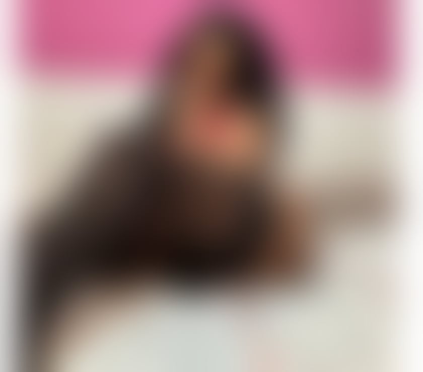 Escorts West London Acton - West London - Photos for Sophisticated Curvy Companion. Exclusive Moments West London