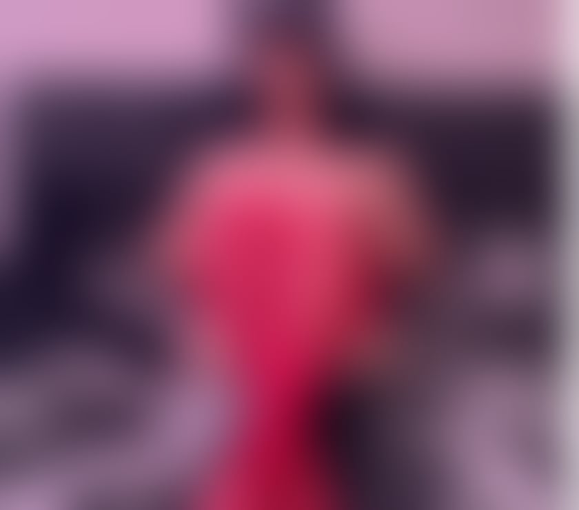 Photos for “My name is Denisa , I’m new in town