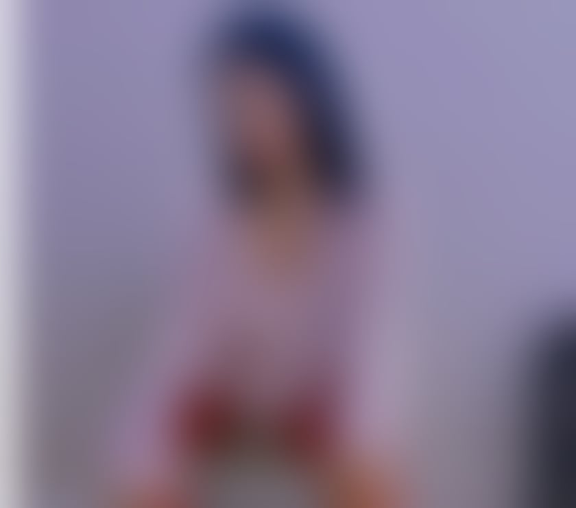 Photos for “My name is Denisa , I’m new in town