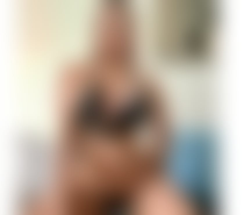 Escorts and Massages Sale Trafford - Photos for RAÍSSA HOT LATIN GIRL 🔥