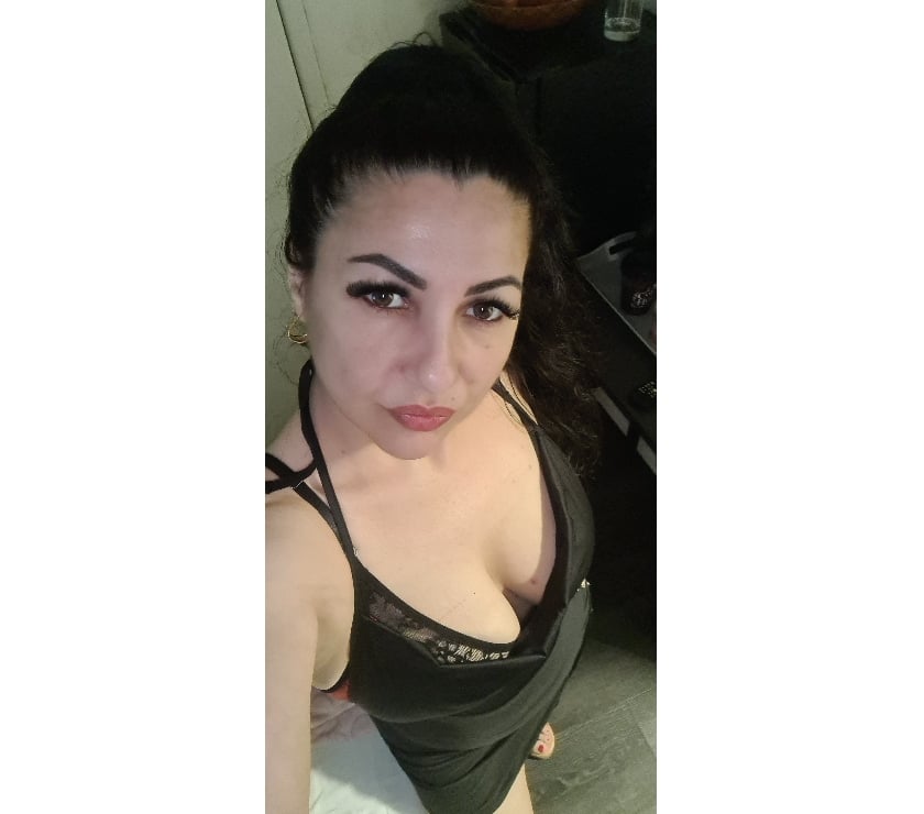 Escorts North London Finsbury Park - North London - Photos for Milf Kelly sexy big natural breasts 💋💋💋