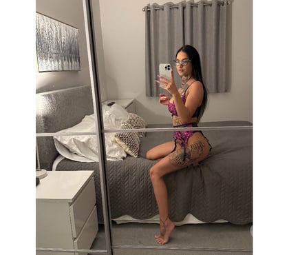 Escorts and Massages Northampton West Northamptonshire - Photos for Queen🤍party🍾🥂