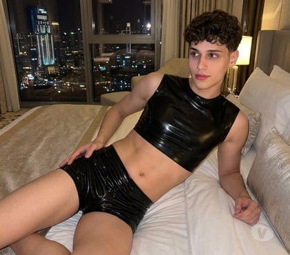 Gay Escorts Kensington (Olympia) Station West London - Photos for 🔥Diamond Twink💎🔥