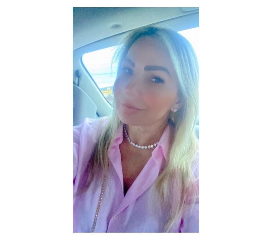 Escorts Essex Harlow - Photos for 🔥 WhatsApp ME FOR PICTURES 🔞 BRUNA BLONDE 🎊