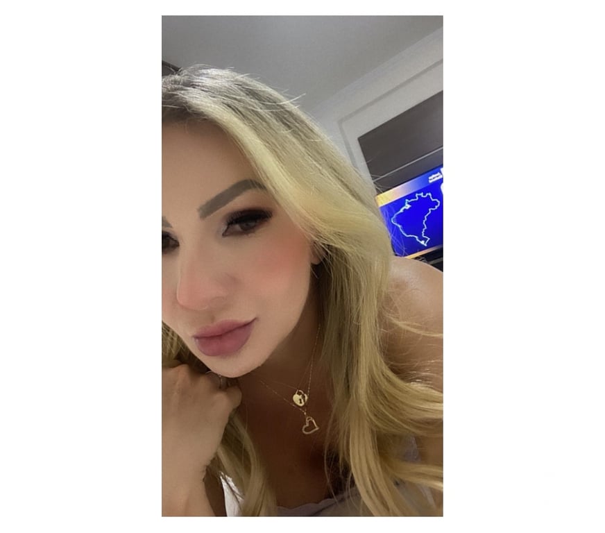 Escorts Essex Harlow - Photos for 🔥 WhatsApp ME FOR PICTURES 🔞 BRUNA BLONDE 🎊