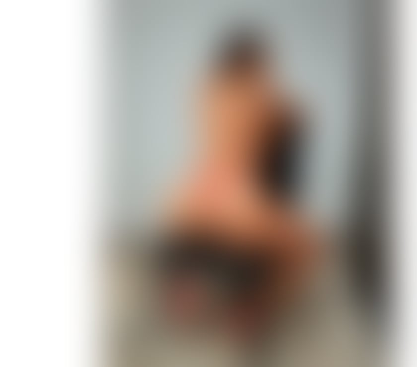 Escorts North London Southgate - North London - Photos for Bella party girl🇧🇷