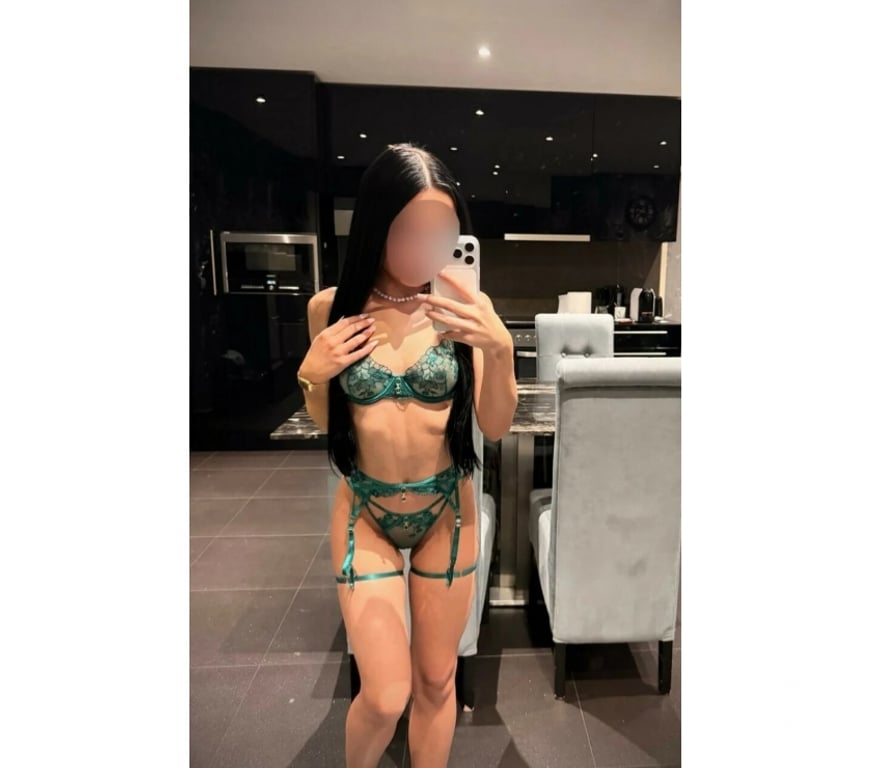 Escorts Greater Manchester Salford - Photos for Hot girl 😍xx call me x xx