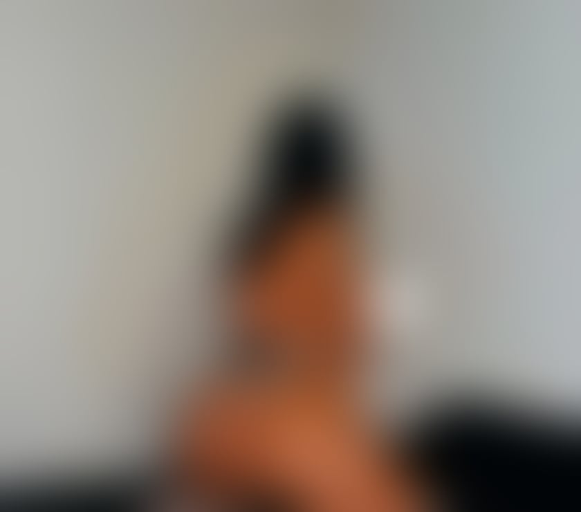 Escorts Guildford Town Centre Guildford - Photos for Hi boy's new In Guildford call me only outcall party girl