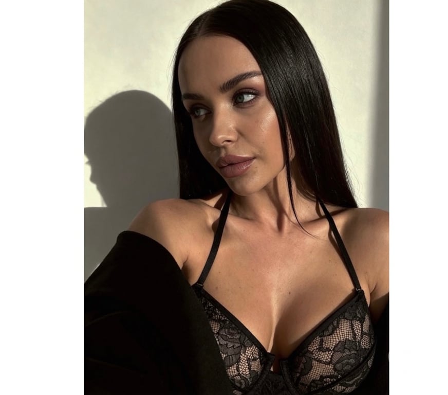 Escorts Surrey Surrey Heath - Photos for RELAXED FRIENDLY AND DISCREET ❤️ OUTCALL