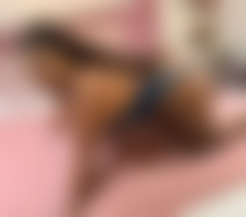 Escorts Greater Manchester Manchester - Photos for Hot young lady offers companionship and a great time. If you