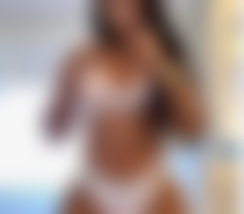 Escorts South East London Croydon - Photos for Darly Hot Busty Latina Girl 🫦 £130 p h incall