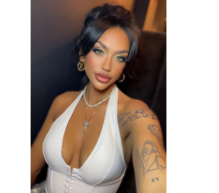 Escorts South Yorkshire Rotherham - Photos for Your favourite British Sofia