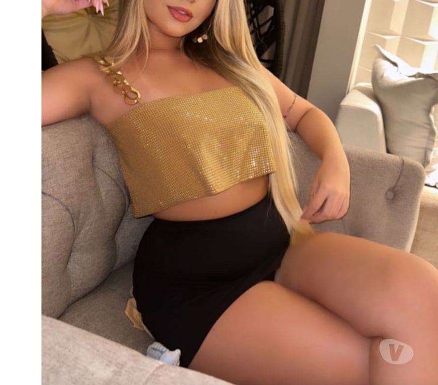 Escorts Peterborough Peterborough City Centre - Peterborough - Photos for 🎊Mia new in town Brazilian🔥Party girl 🎉🥳🎊