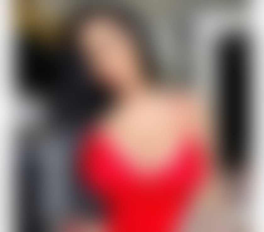 Escorts Plymouth City Centre Plymouth - Photos for ELLA❤️NAUGHTY AND HOT BRUNETTE🥵🫦👅Party🎊