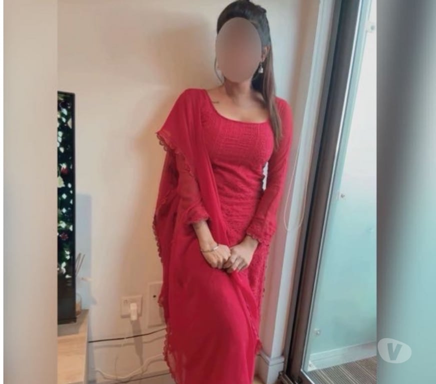 Escorts South East London Croydon - Photos for Asian New Tamil Indian Girl Mira in Croydon 🇮🇳