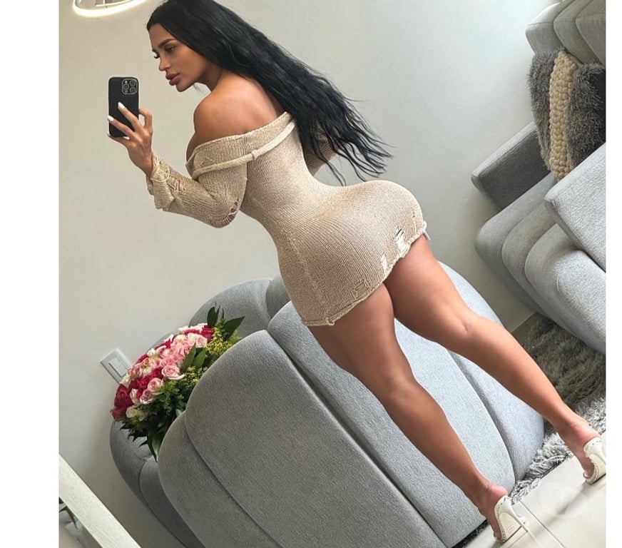 Escorts Cardiff Cardiff City Centre - Cardiff - Photos for 💖big b👀m 💖best OWO🤤A Giuliana