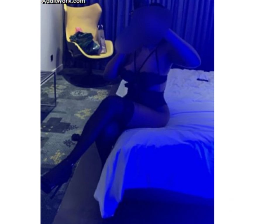 Escorts South Yorkshire Sheffield - Photos for BRITISH ESCORT 🍾🏆🇬🇧 | CITY CENTRE LOCATION.📍