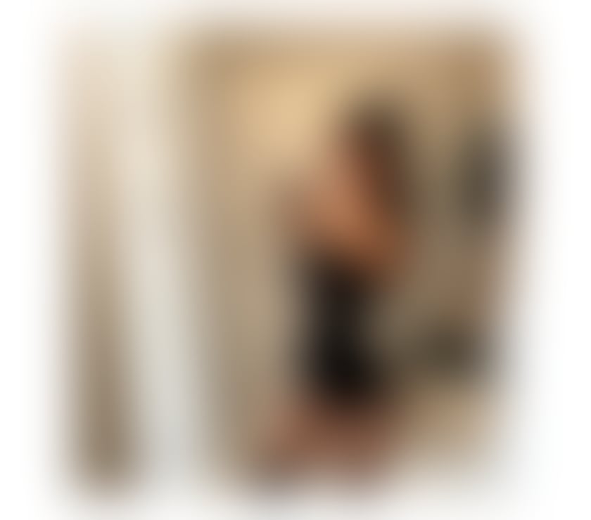 Escorts Surrey Runnymede - Photos for New escort in town available for outcall x