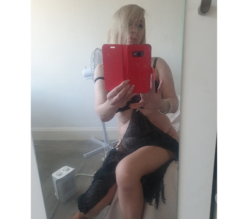 Escorts East London South Woodford - East London - Photos for EROTIC MASSAGE 💆‍♀️ 😈 💘 🔥
