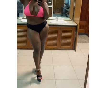 Escorts Dundee City Centre Dundee - Photos for Black British curvy queen 🇬🇧👸🏿
