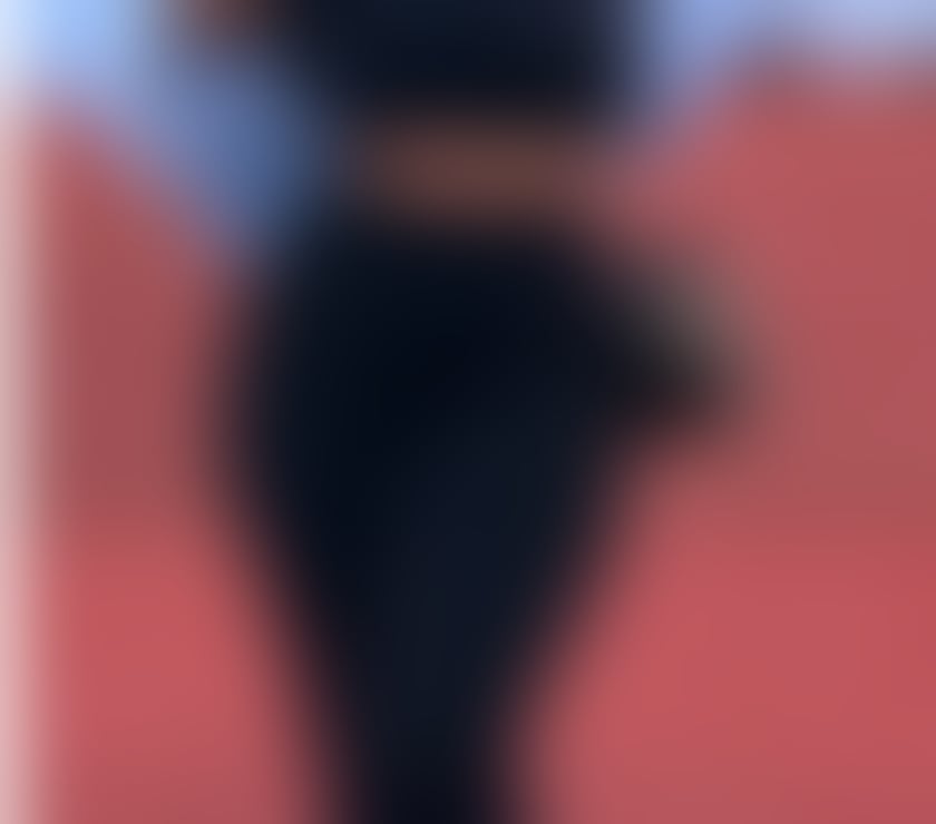 Escorts Central London Bank - DLR Station - Central London - Photos for Love from London’s finest black girl