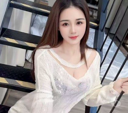 Escorts and Massages Hounslow Heath Hounslow - Photos for Stunning Asian Escort is Available For You🌹 07932890358