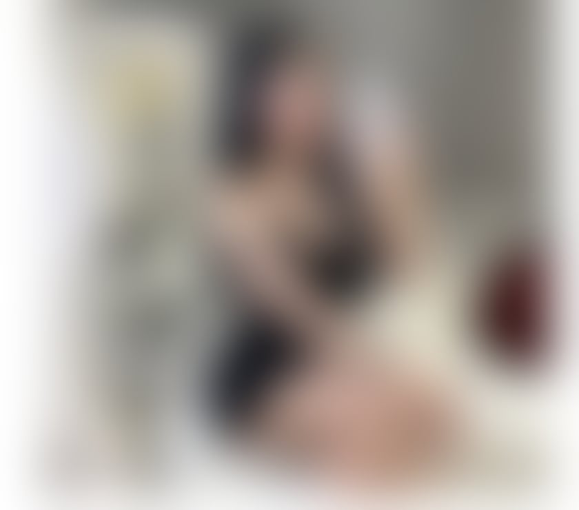 Hi Guys I'm Mida Thai girl