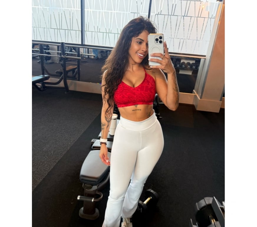Escorts South West London Fulham Broadway Station - South West London - Photos for Brazilian Massage